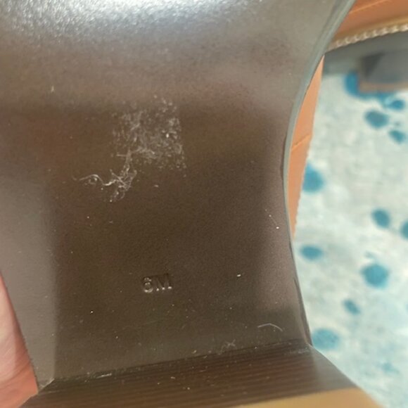 Tory Burch Miller Lug-Sole Heeled Ankle Bootie US6 - Picture 5 of 6